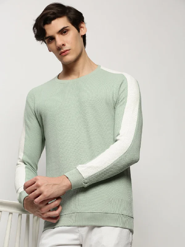 Simple And Comfortable Men Green Solid Casual Sweatshirts